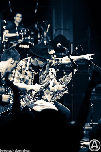 band