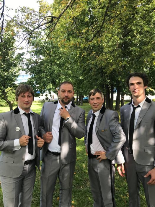 ������ THE SINGLE'S �������� � ������! 25 ������ � ����������� ��������� '������ Zombie-bar' ��������� ������� ��������� ����� ����������, ������������ � ������� ���������� ������ ����������� ������� 'From me to You'. �����: ������, ��. ������ 111, '������ Zombie-���'. ������ ����� ���� ������� � �����������!!!