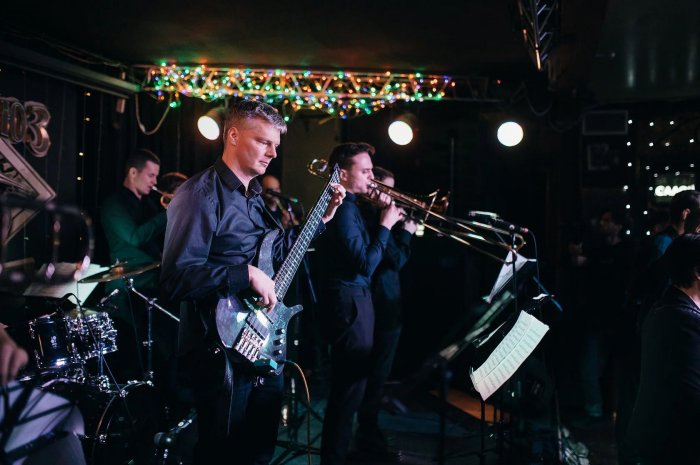 ���� ���� ����. Good Orchestra. The Beatles � �������� ��������